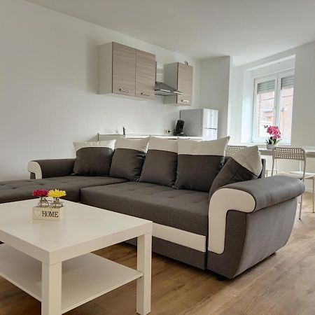 Wauters 77 Bruxelles -Charleroi-Airport Apartment Exterior photo